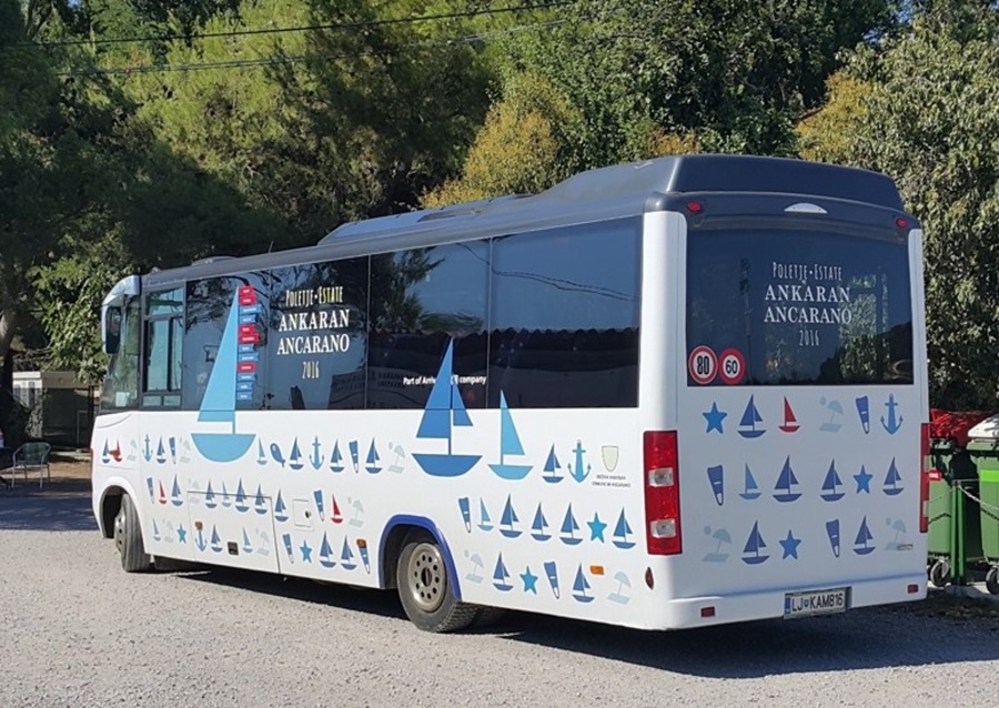 Poletni bus